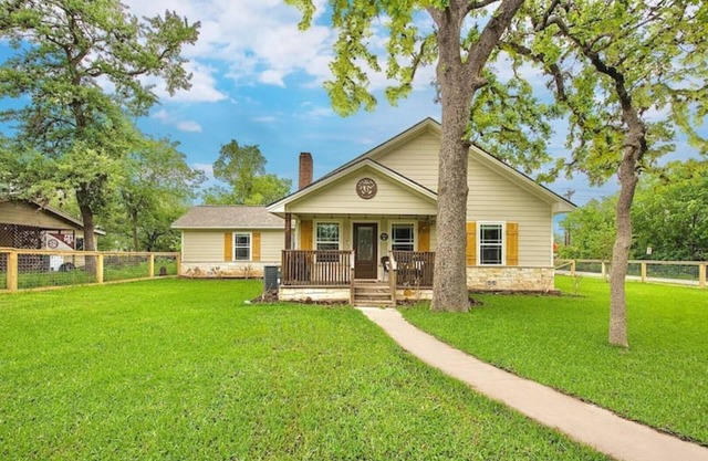 4BR/4.5Bath Spacious Family Home +Walk to KyleField
