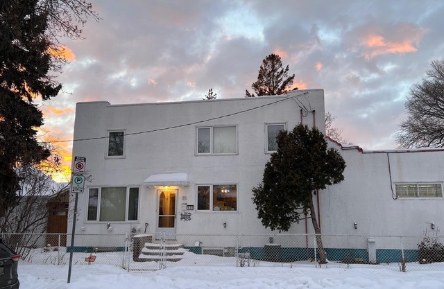 #5 5 Star Room WPG Central 3kms Of Polo Park Mall