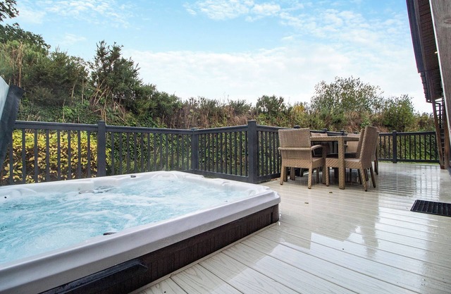 5 bedroom accommodation in Pentney, King&rsquo;s Lynn