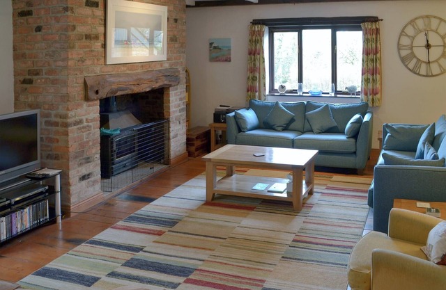 5 bedroom accommodation in Boreston, near Totnes