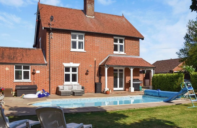 5 bedroom accommodation in Repps with Bastwick, near Great Yarmouth