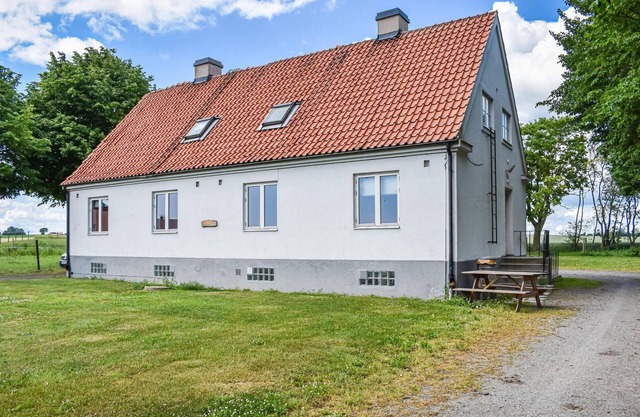 5 bedroom gorgeous home in Tomelilla
