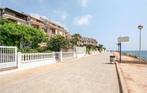 5 Bedroom Nice Home In Santa Pola