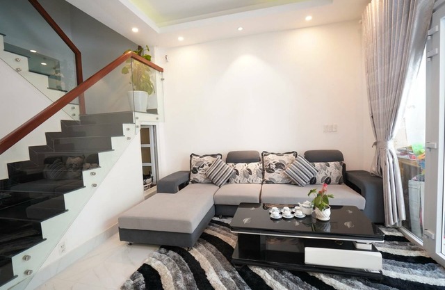 5 Bedrooms Family Home Da Lat City