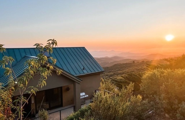 5 Min to Lake Cuyamaca-Julian-The Hidden Lakehouse with Stunning Views