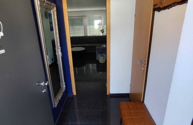 5 minutes from Bludenz: Comfort apartment with mountain views and balcony!