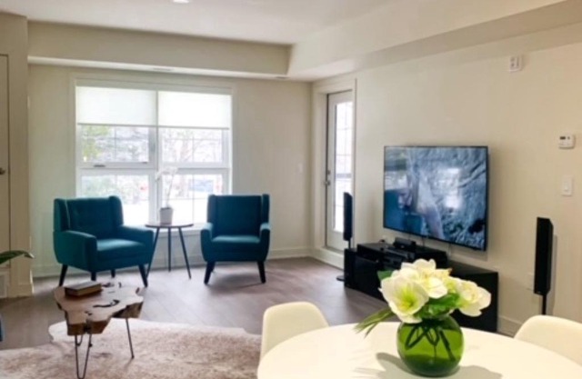 5 minutes from the lake! Brand new condo at Jackson's Point, Georgina