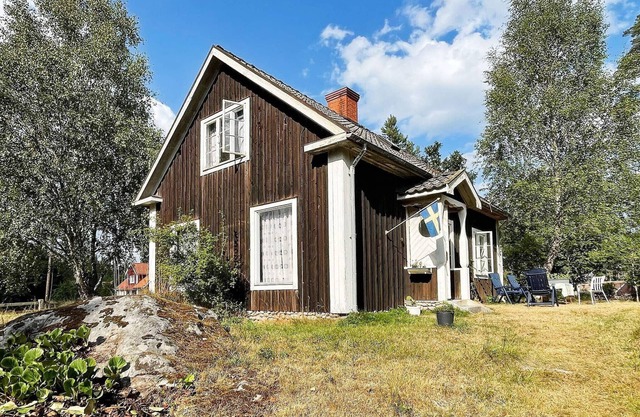 5 person holiday home in LINNERYD/KRONOBERGS LÄN