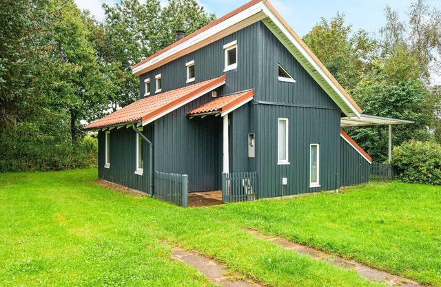 5 person holiday home in Hovborg-By Traum
