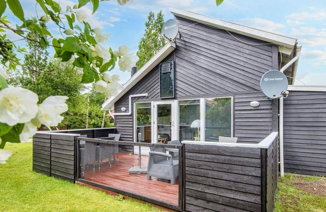 5 person holiday home in Hovborg
