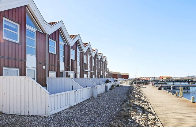 5 person holiday home in Nibe-By Traum