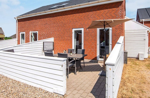 5 person holiday home in Rømø-By Traum