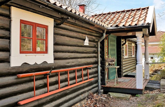 5 person holiday home in LERUM-By Traum