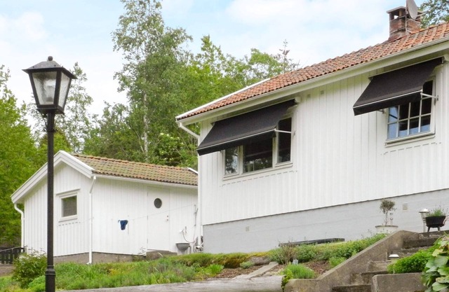 5 person holiday home in LYSEKIL