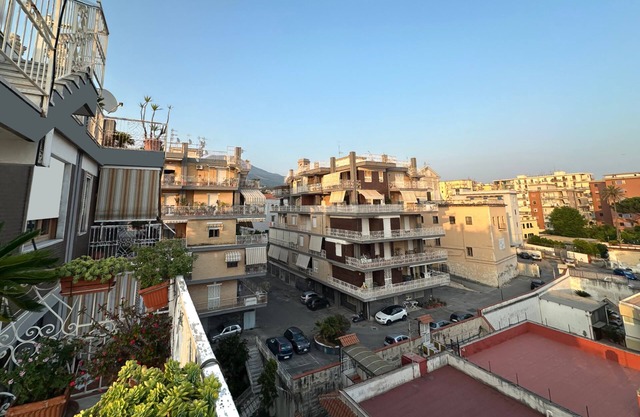 5-Star Conviviality, No Less Privacy: 3 Apartments in (and around) Heritage Sites