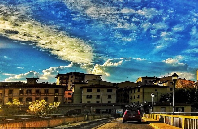 500M2 LUXURY WITH A VIEW OVER THE TUSCAN HILLS