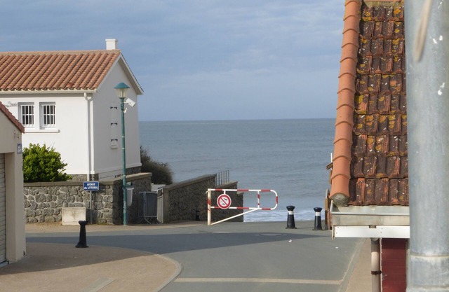 50M from the beach apartment 2, 4 pers LONGEVILLE SUR MER