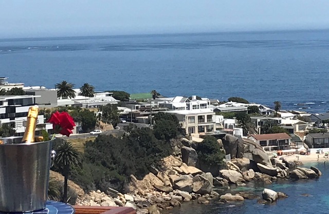51 On Camps Bay