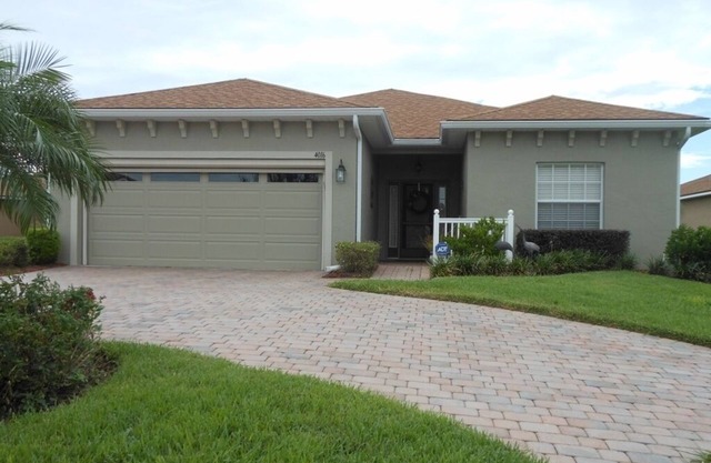 55+ community, Sleeps 6-8, Minimum monthly rental, Pets Considered