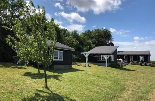 5592 Svaneke - Elverhøj 3