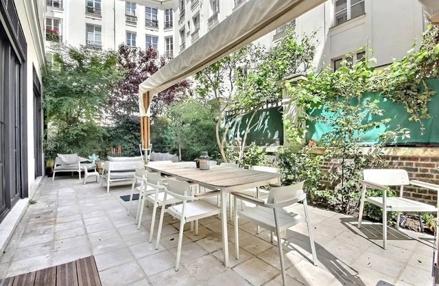 5bedroom 300sqm in Le Marais
