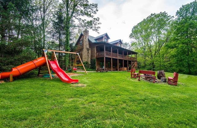 5BR, 2.5BA