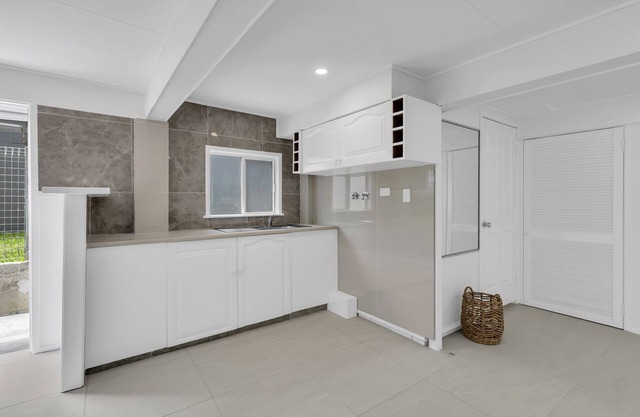 6 Mins to City –Stylish Retreat