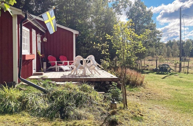 6 person holiday home in ÖRKELLJUNGA
