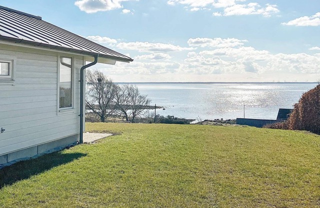 6 person holiday home in Vejbystrand