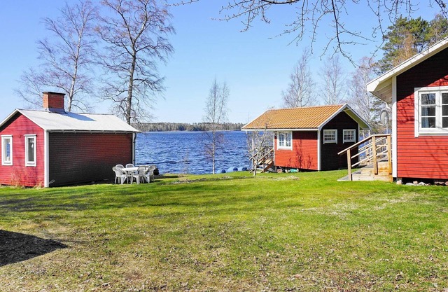 6 person holiday home in GULLSPåNG-By Traum