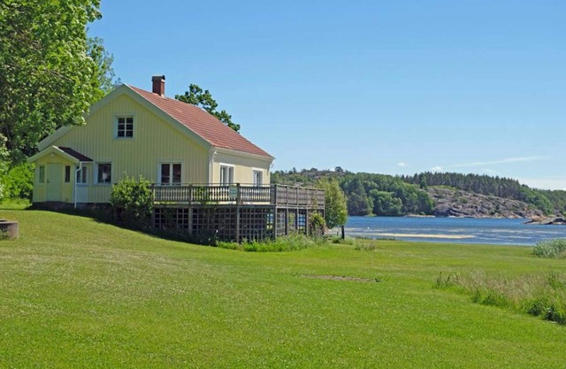 6 person holiday home in STRÖMSTAD-By Traum