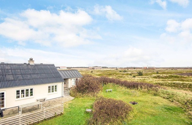 6 person holiday home in Harboøre-By Traum