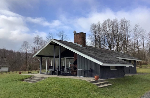 6 person holiday home in Roslev