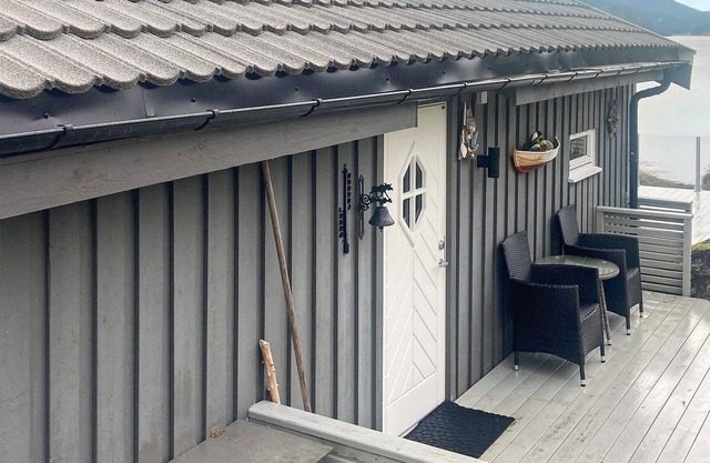 6 person holiday home in Mosvik