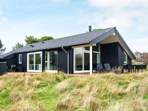 6 person holiday home in Fanø-By Traum