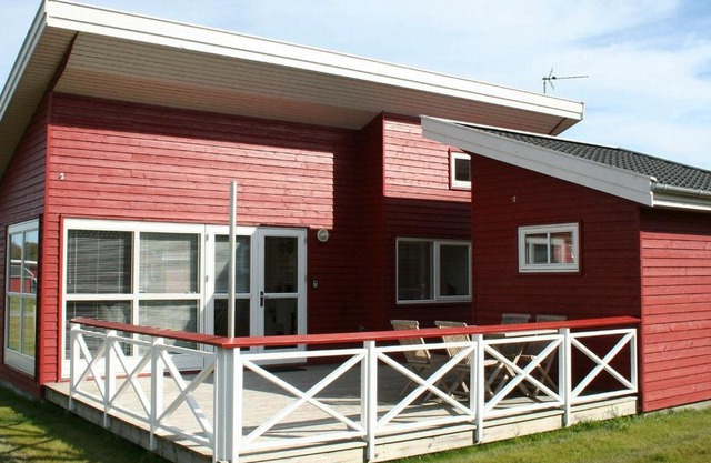 6 person holiday home in Gudhjem-By Traum