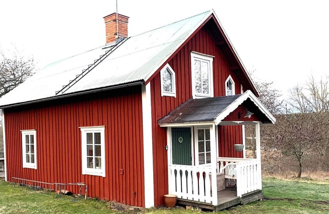 6 person holiday home in YDRE