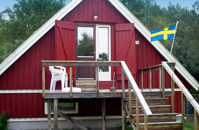 6 person holiday home in ASKERÖN-By Traum