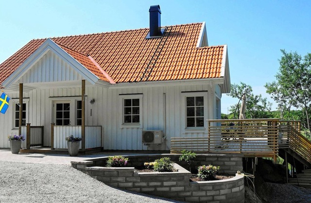 6 person holiday home in KLÖVEDAL
