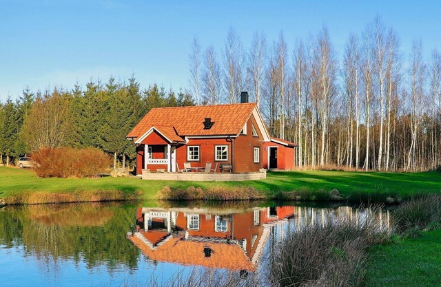 6 person holiday home in VITTSJÖ
