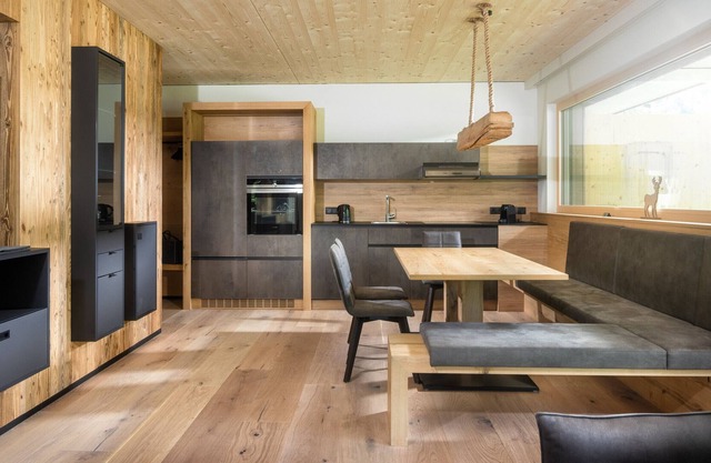 6177 Zualandabach 6 x Almustrik 5 | ad-fontanas