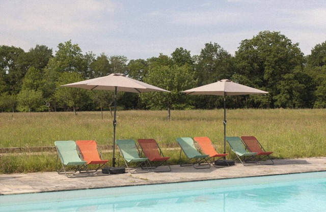 7 Bedroom Private vacation home in Poigny-la-ForÃªt