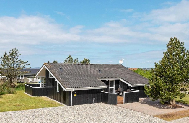7 person holiday home in Løgstør-By Traum