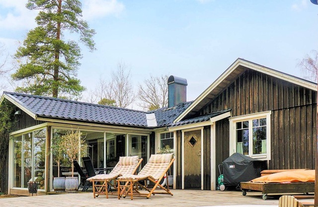 7 person holiday home in BORÅS