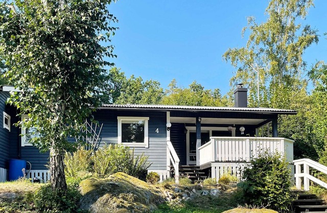 7 person holiday home in DRÄKNE-HOGBY