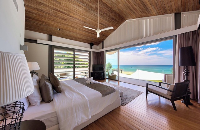 7BR Beachfront Villa w/Kid's Room and Spa | Natai Beach