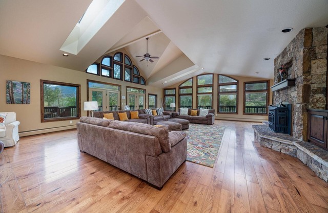 8 Bedroom or Reserve as a 4 Bedroom