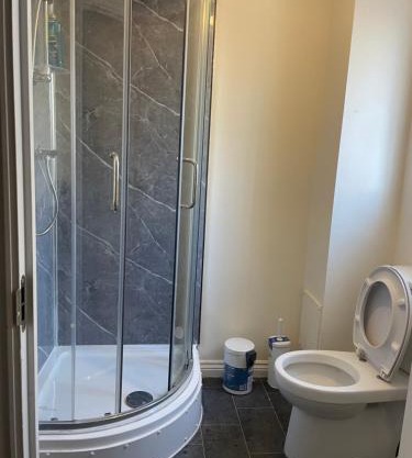 8 braybrook crescent