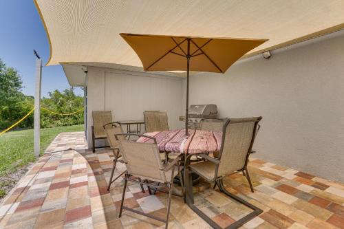 8 Mi to Manatee Park Cozy Getaway in Lehigh Acres