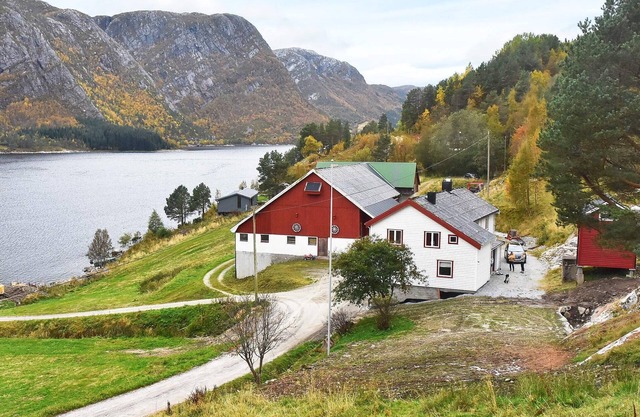 8 person holiday home in Snillfjord-By Traum